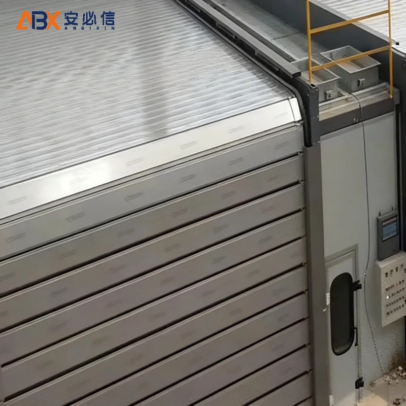 惠州螺旋式高速门